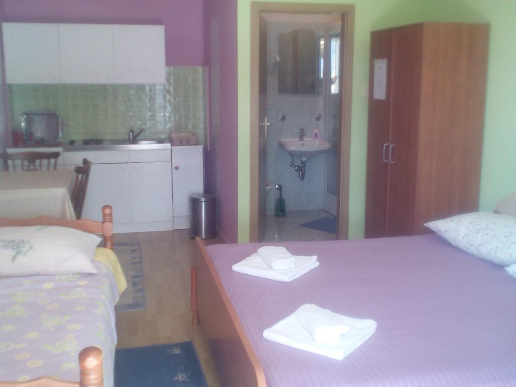 פלוצ'ה Apartments Bogunovic מראה חיצוני תמונה